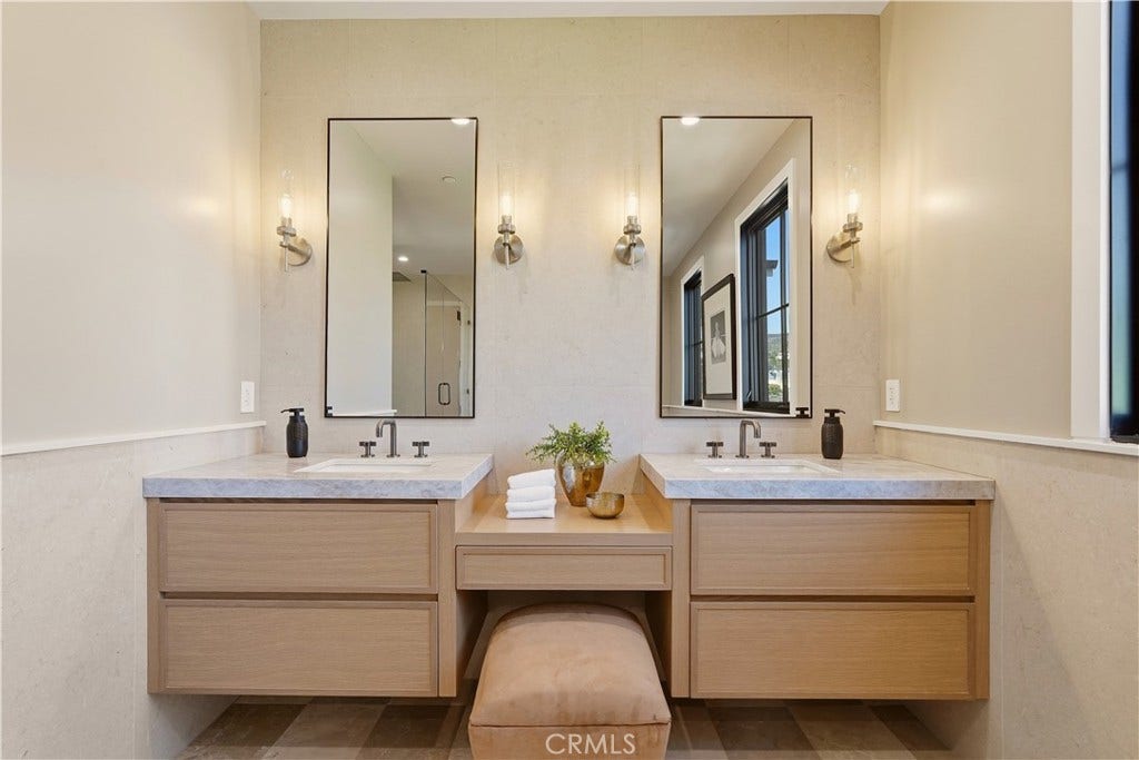 707 Wildomar Street, Pacific Palisades, CA 90272