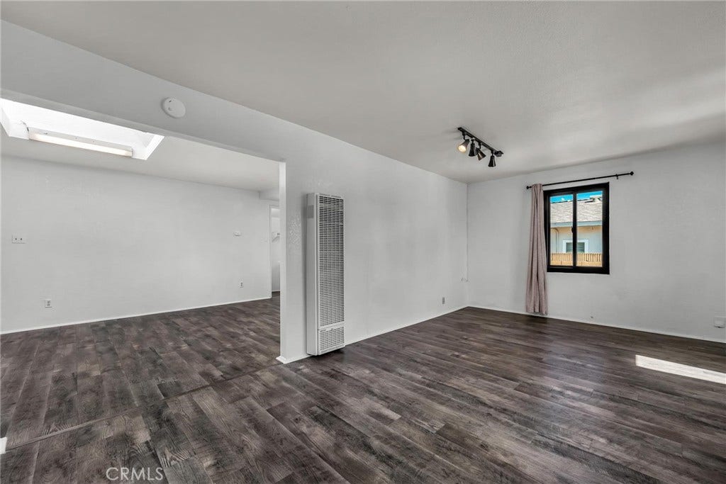 1559 W 223rd, Torrance, CA 90501 Livingroom