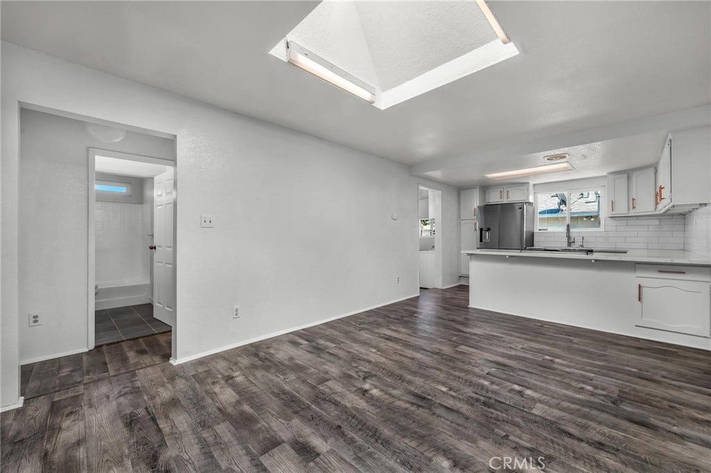 1559 W 223rd, Torrance, CA 90501 Dining and kitchen