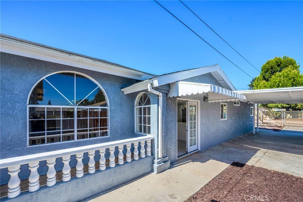 1559 W 223rd, Torrance, CA 90501 Front exterior 1561