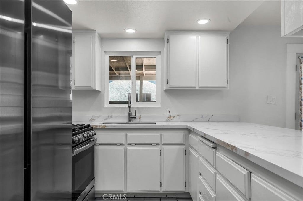1559 W 223rd, Torrance, CA 90501 Kitchen