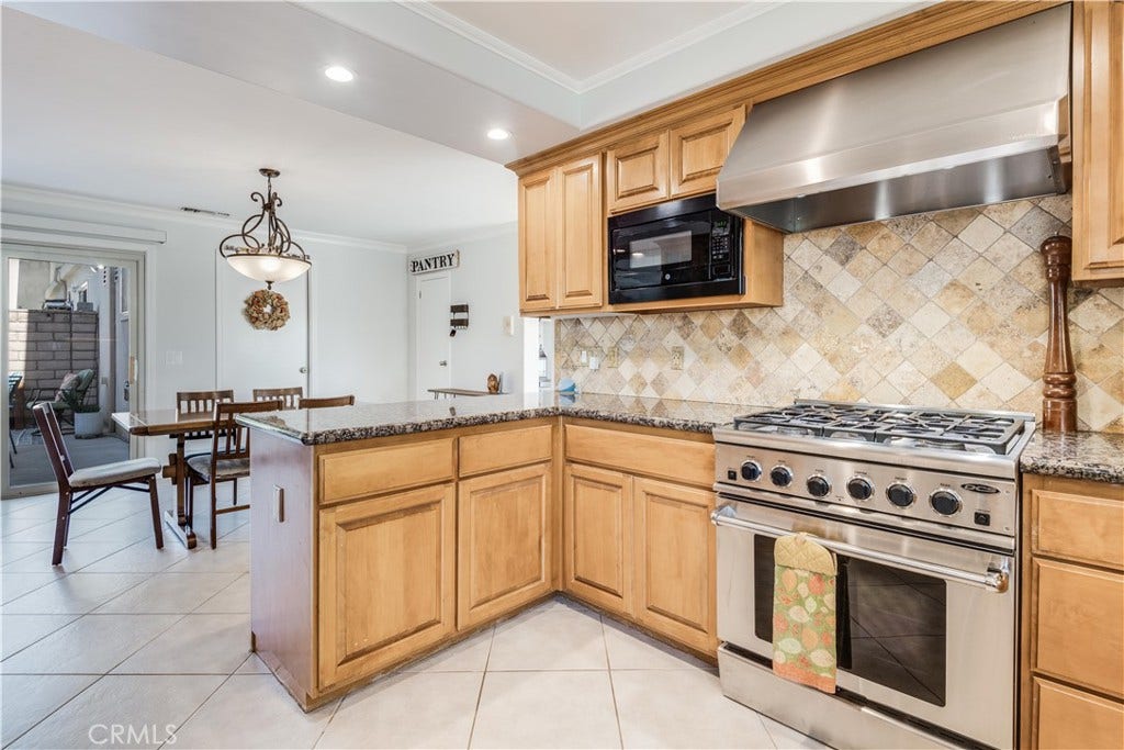 3663 Almeria Street, San Pedro, CA 90731 3663 Almeria Street, San Pedro, CA 90731