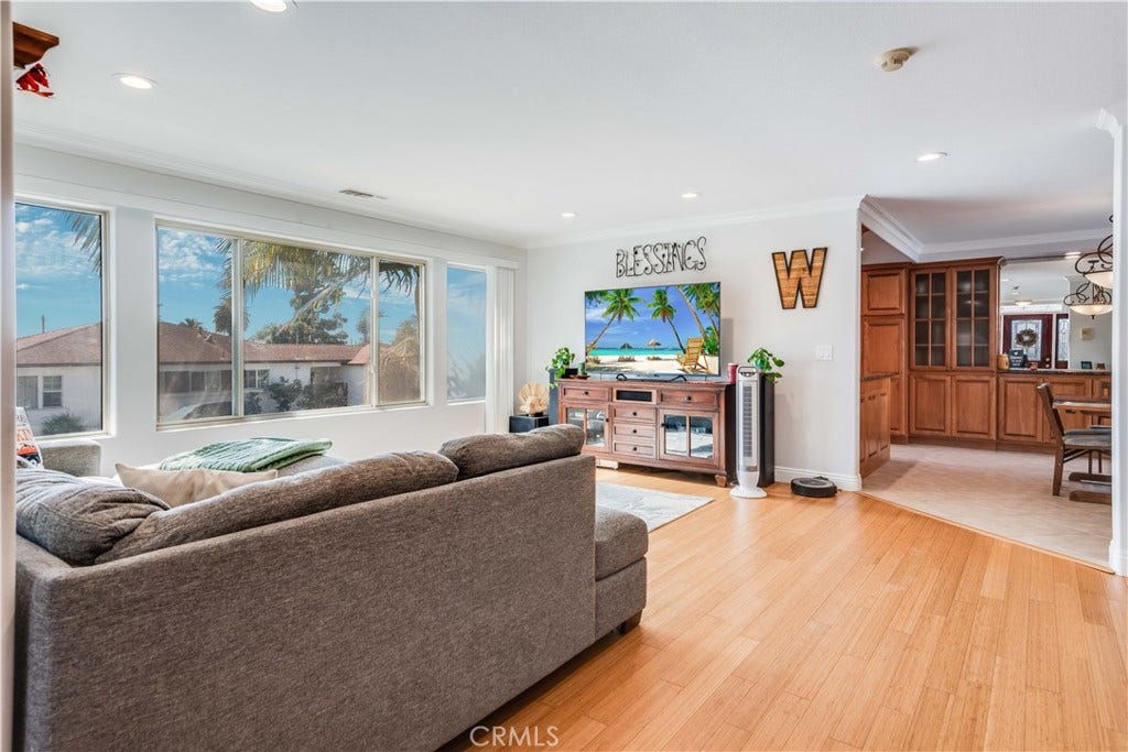 3663 Almeria Street, San Pedro, CA 90731 3663 Almeria Street, San Pedro, CA 90731