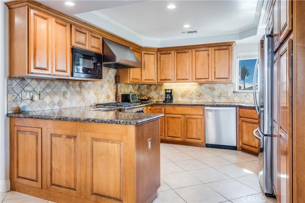 3663 Almeria Street, San Pedro, CA 90731 3663 Almeria Street, San Pedro, CA 90731