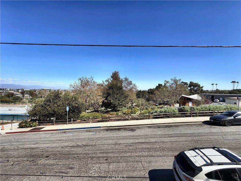 1467 12th Street, Manhattan Beach, CA 90266