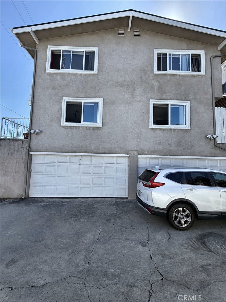 1467 12th Street, Manhattan Beach, CA 90266