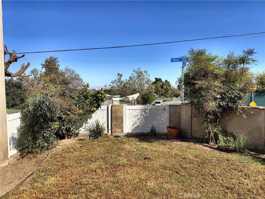 1467 12th Street, Manhattan Beach, CA 90266