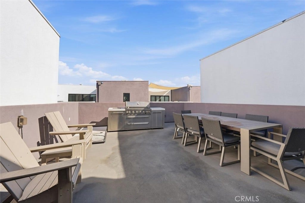 5626 W Murray, Los Angeles, CA 90016
