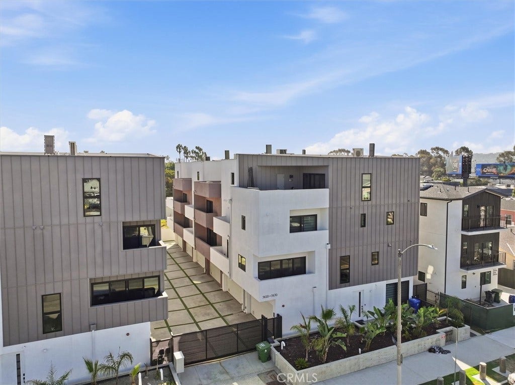 5626 W Murray, Los Angeles, CA 90016