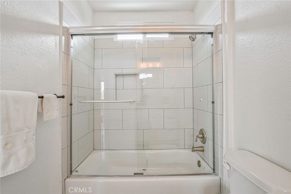 4543 W 168th Street, Lawndale, CA 90260 4543 W 168th Street, Lawndale, CA 90260