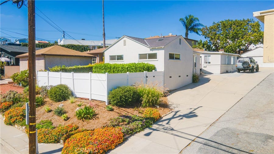 Property photo for 1709 Huntington Lane, #A, Redondo Beach, CA
