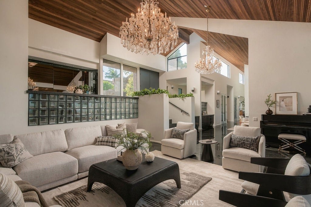 1905 Via Coronel, Palos Verdes Estates, CA 90274 1905 Via Coronel, Palos Verdes Estates, CA 90274