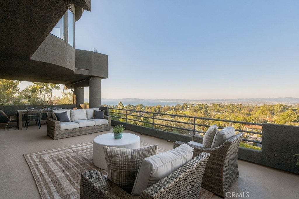 1905 Via Coronel, Palos Verdes Estates, CA 90274 1905 Via Coronel, Palos Verdes Estates, CA 90274