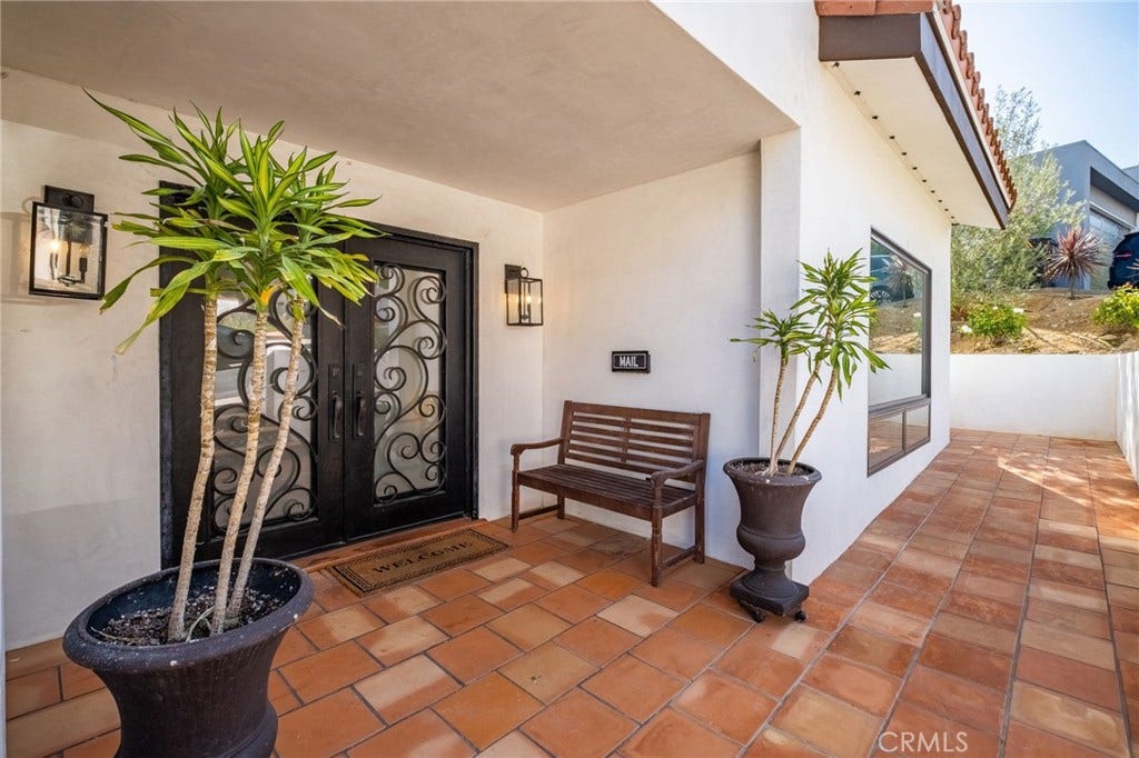2227 Amirante, San Pedro, CA 90732 2227 Amirante, San Pedro, CA 90732