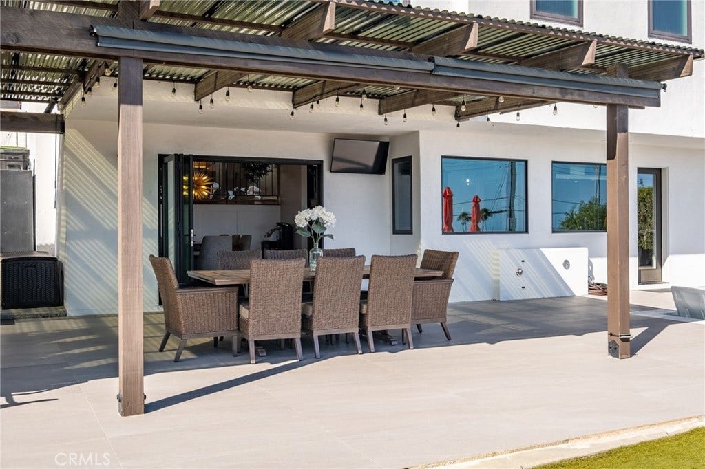 2227 Amirante, San Pedro, CA 90732 2227 Amirante, San Pedro, CA 90732