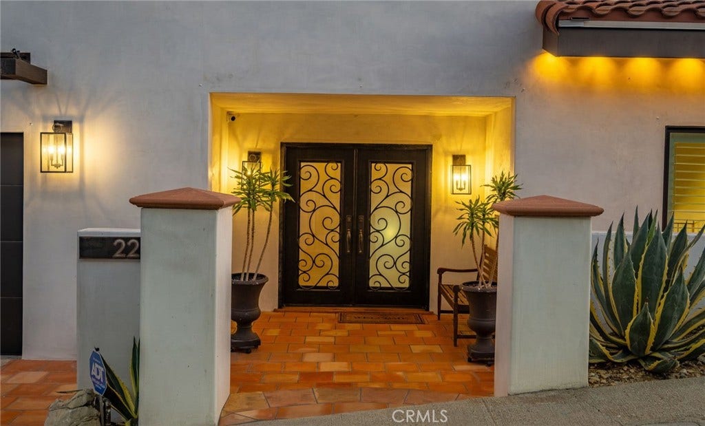 2227 Amirante, San Pedro, CA 90732 2227 Amirante, San Pedro, CA 90732