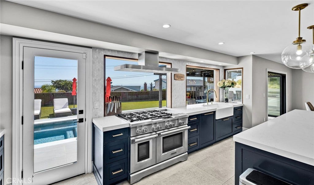 2227 Amirante, San Pedro, CA 90732 2227 Amirante, San Pedro, CA 90732