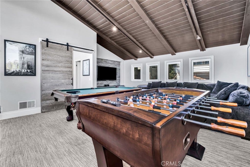 2227 Amirante, San Pedro, CA 90732 2227 Amirante, San Pedro, CA 90732