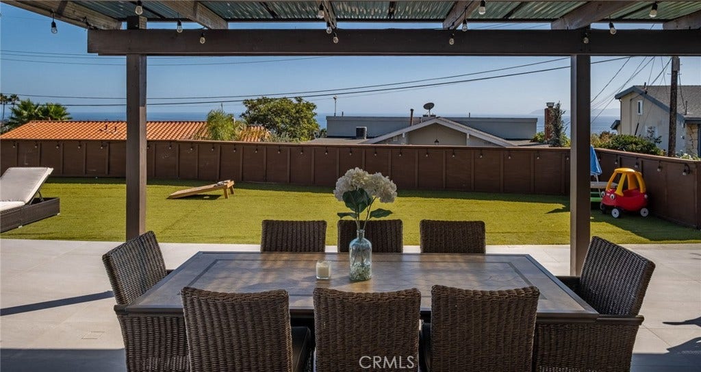 2227 Amirante, San Pedro, CA 90732 2227 Amirante, San Pedro, CA 90732