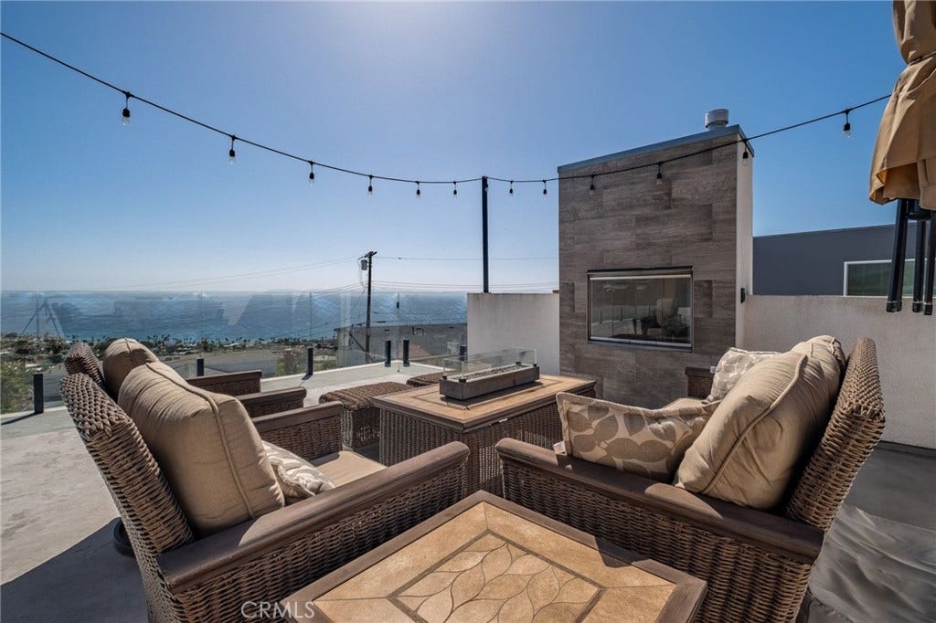 2227 Amirante, San Pedro, CA 90732 2227 Amirante, San Pedro, CA 90732