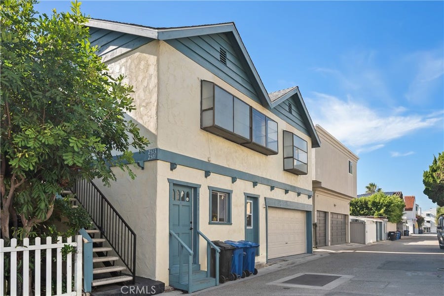 Property photo for 2513 Ozone Court, Hermosa Beach, CA