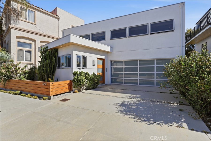 Property photo for 322 Ardmore Avenue, Hermosa Beach, CA