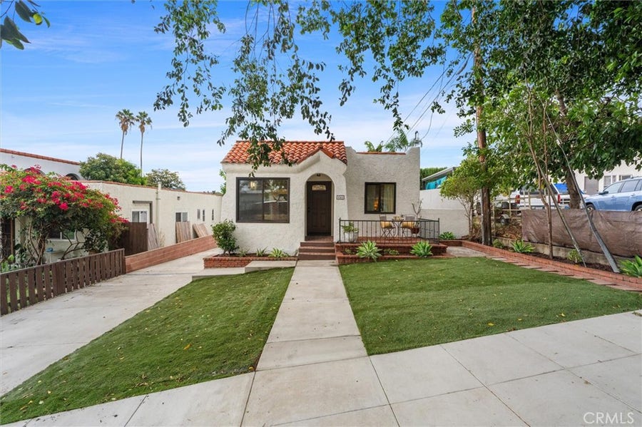 Property photo for 1561 W 7th, San Pedro, CA