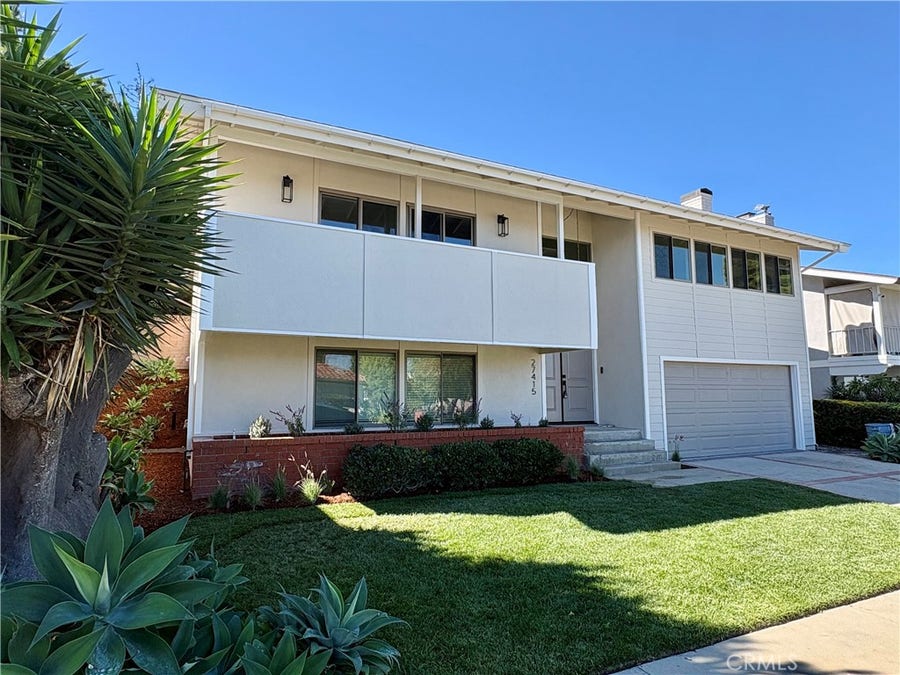 Property photo for 27415 Larchbluff Drive, Rancho Palos Verdes, CA