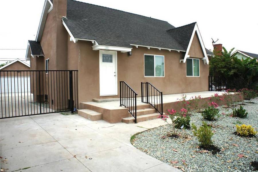 Property photo for 1331 W 77th Street, Los Angeles, CA