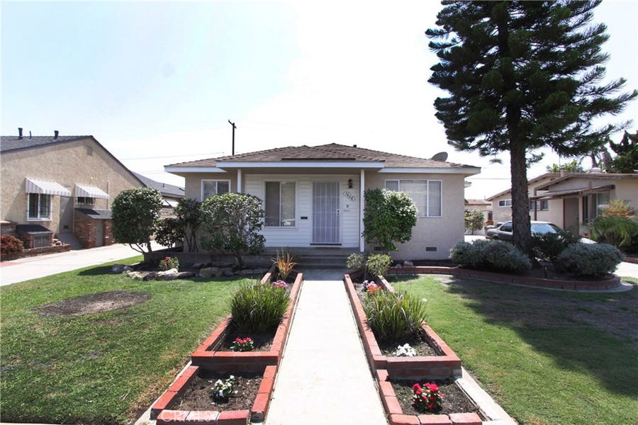 Property photo for 5408 E Flagstone Street, Long Beach, CA