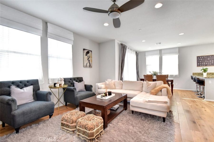 Property photo for 1885 Orizaba Avenue, #101, Signal Hill, CA