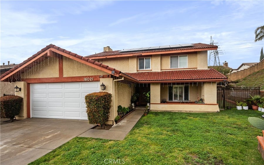 Property photo for 16021 Spur Ridge Road, Sylmar, CA