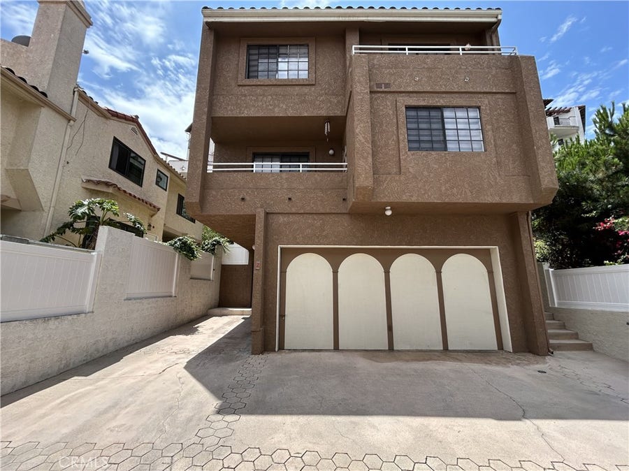 Property photo for 2004 Mathews Avenue, #2, Redondo Beach, CA