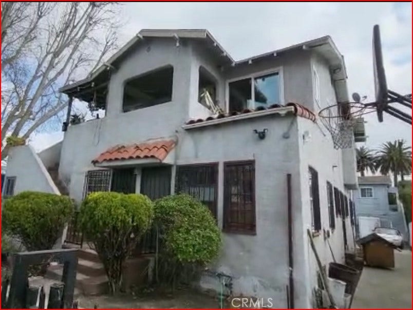 Property photo for 2720 S Sycamore Avenue, Los Angeles, CA