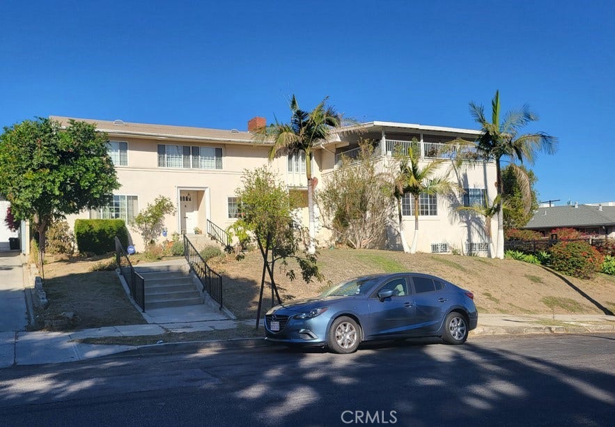 Property photo for 1121 5th Avenue, Los Angeles, CA