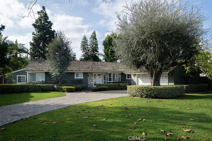 Property photo for 1222 W Sharon Road, Santa Ana, CA