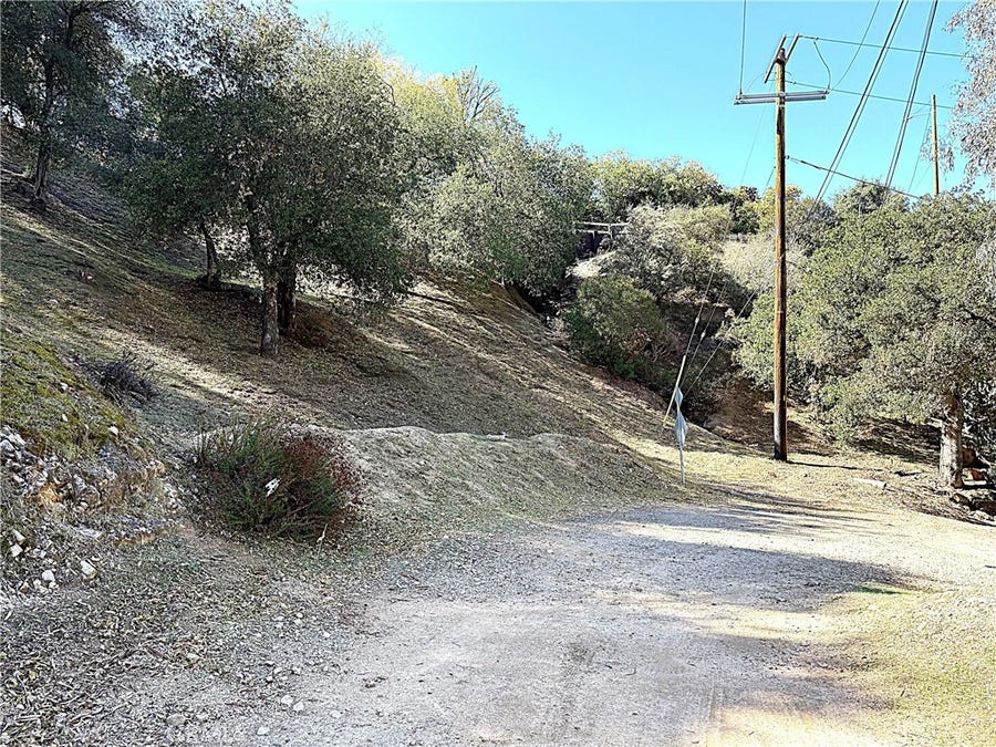 Property photo for 0 High Cliff Trail, Tujunga, CA