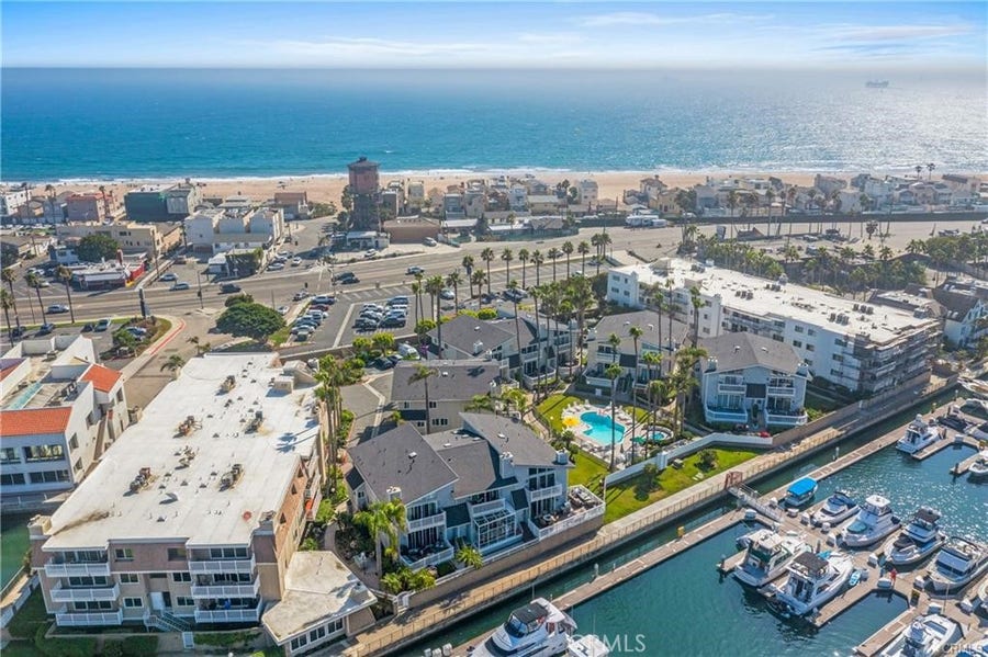 Property photo for 16255 Pacific Cir., #202, Huntington Beach, CA