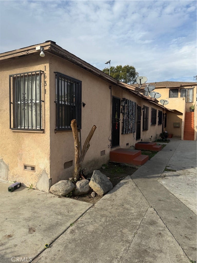 Property photo for 1631 E Saunders, Compton, CA