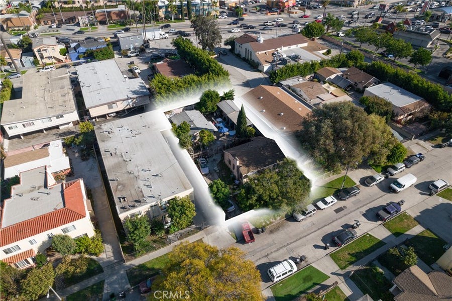Property photo for 2924 S Orange, Los Angeles, CA