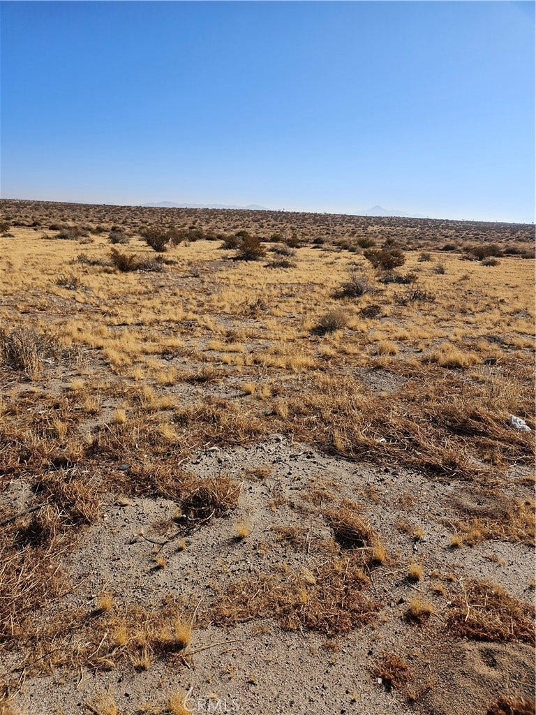 Property photo for 165 E Avenue F, Redman, CA