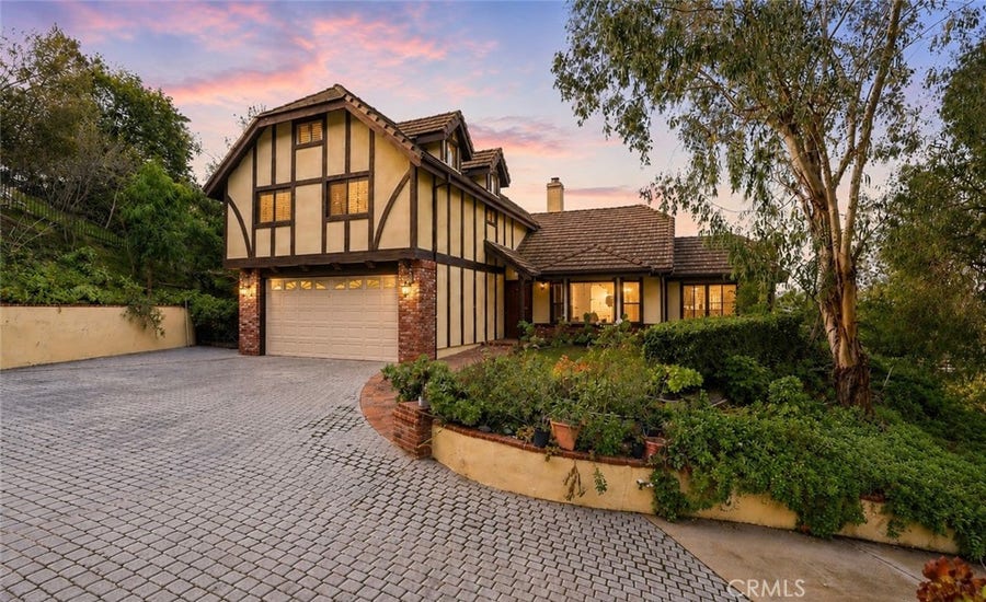Property photo for 24300 Sylvan Glen, Calabasas, CA