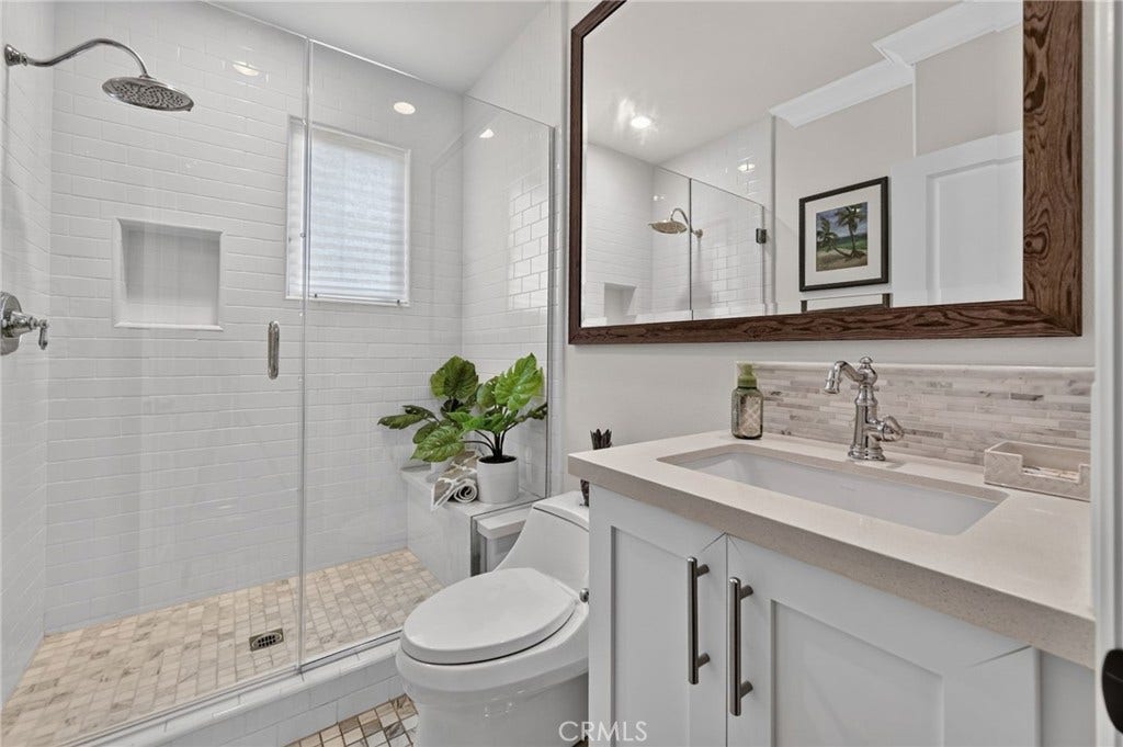 Main floor bath