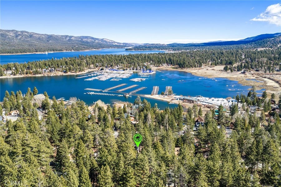 Property photo for 547 Chipmunk, Big Bear Lake, CA