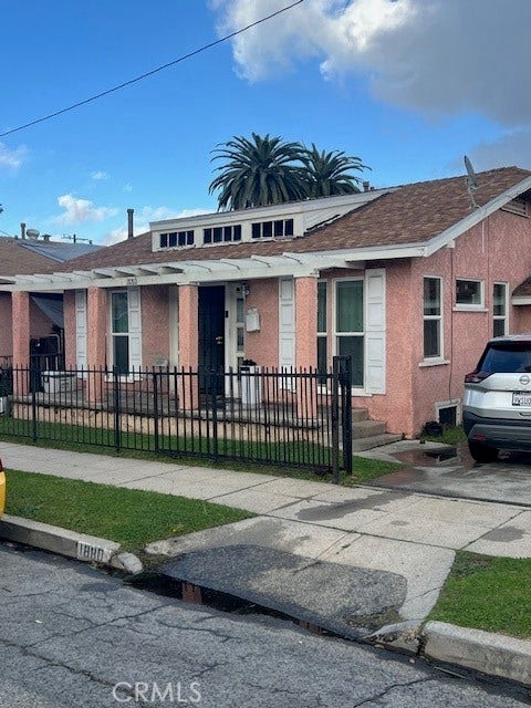 Property photo for 1876 Myrtle, Long Beach, CA