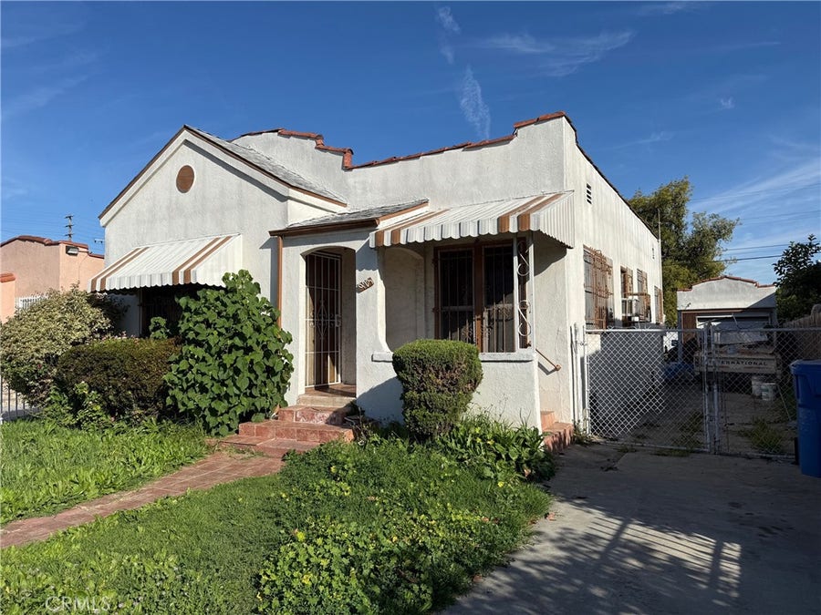 Property photo for 923 E 85th Street, Los Angeles, CA