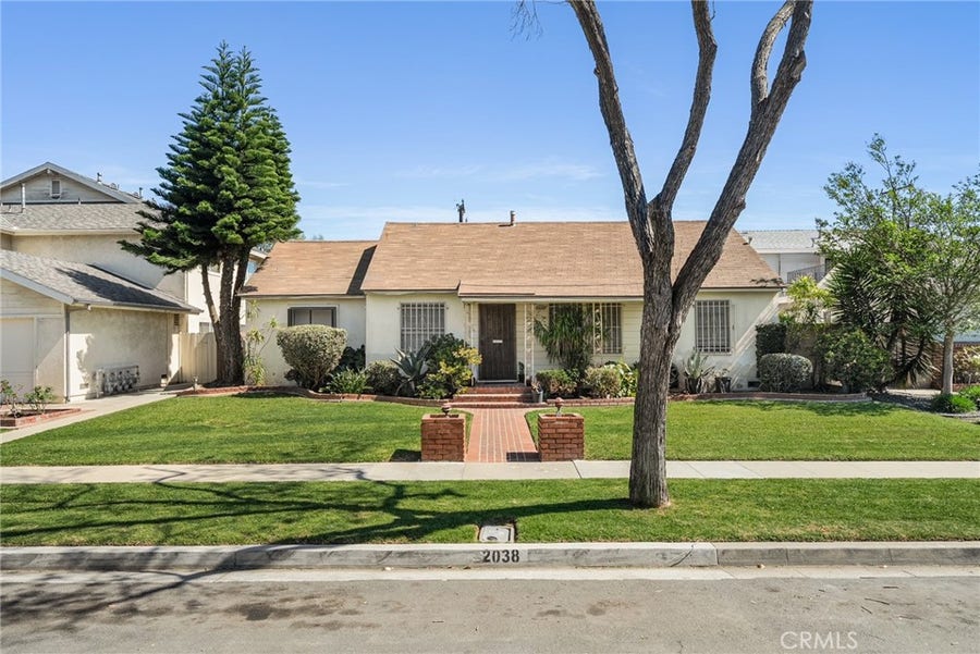 Property photo for 2038 San Anseline, Long Beach, CA