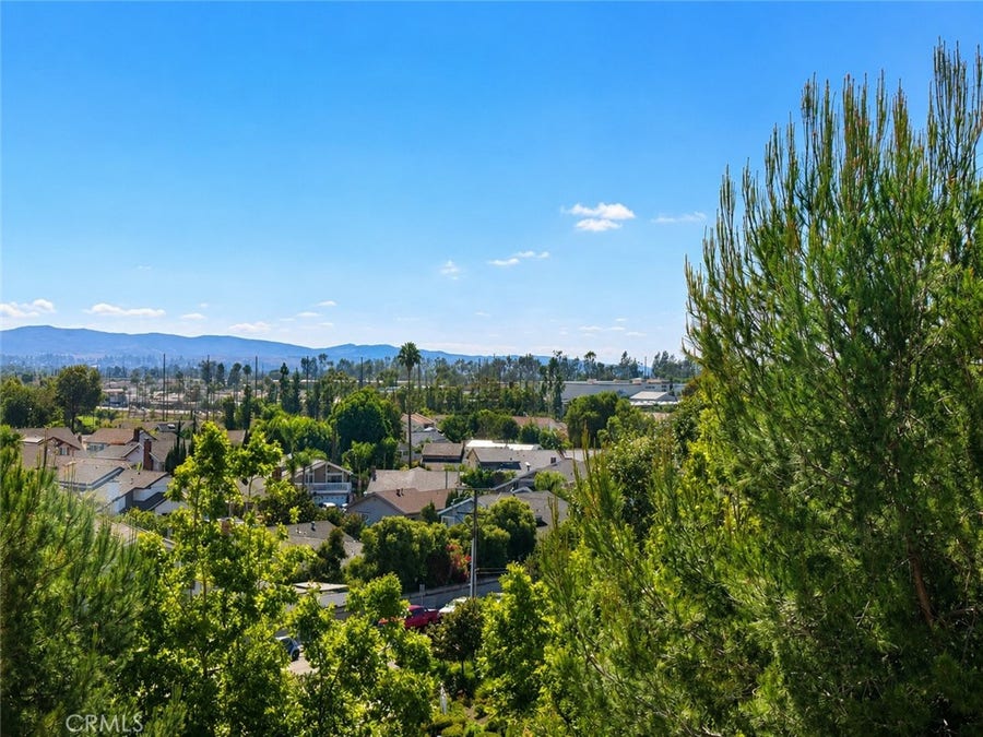 Property photo for 47 Aliso Ridge Loop, Mission Viejo, CA