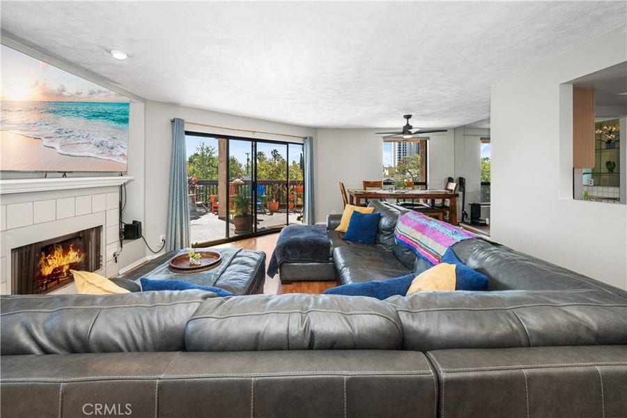 Property photo for 1425 E 2nd Street, #301, Long Beach, CA