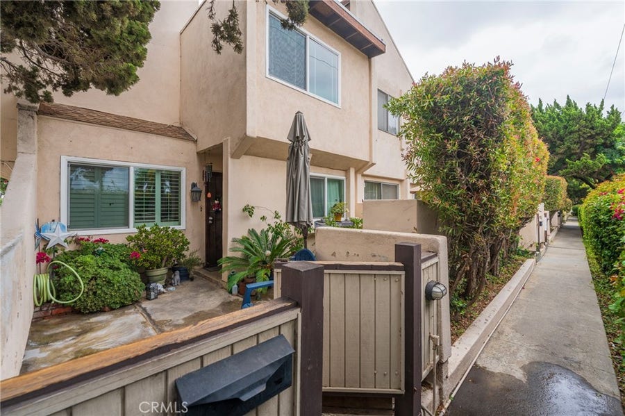 Property photo for 16710 Orange Ave., #A1, Paramount, CA